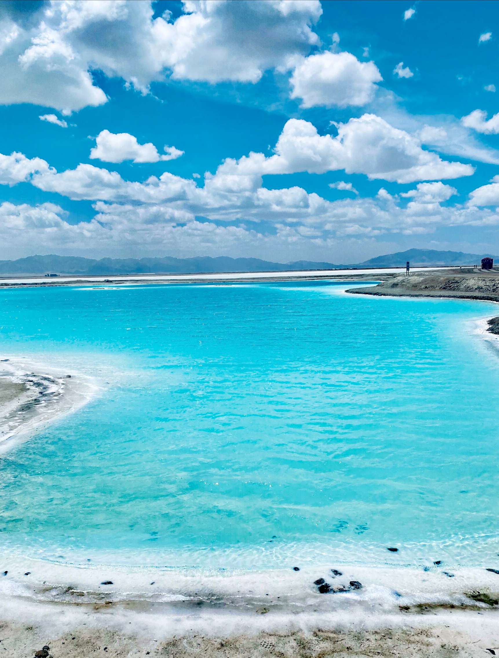 大柴旦的翡翠湖:即将消失的绝世美景