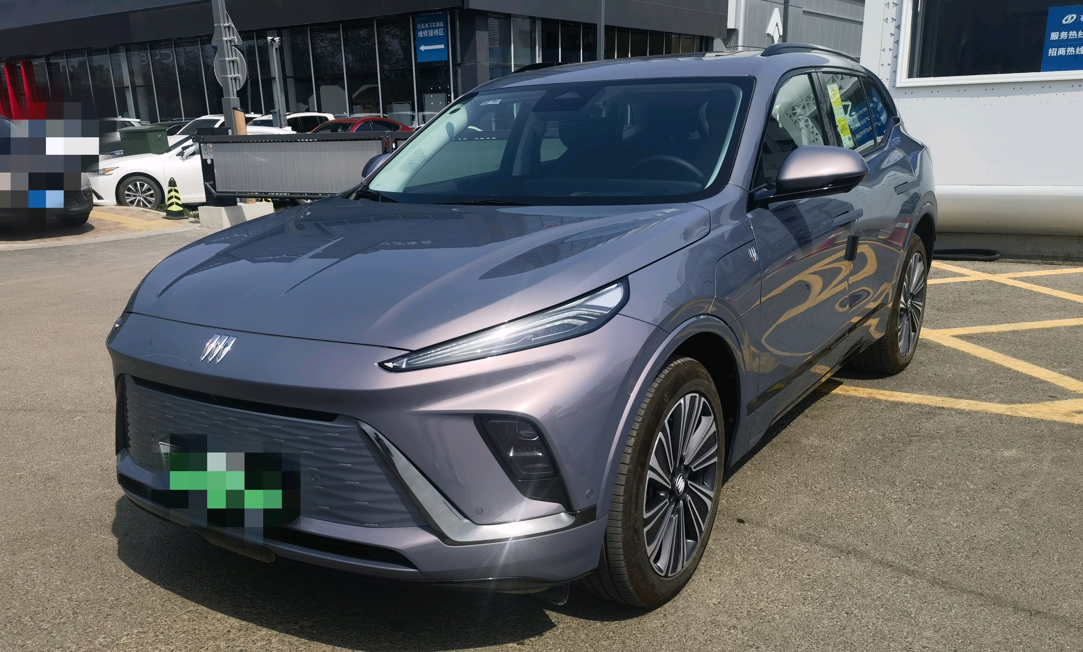 新能源汽车-别克e5热