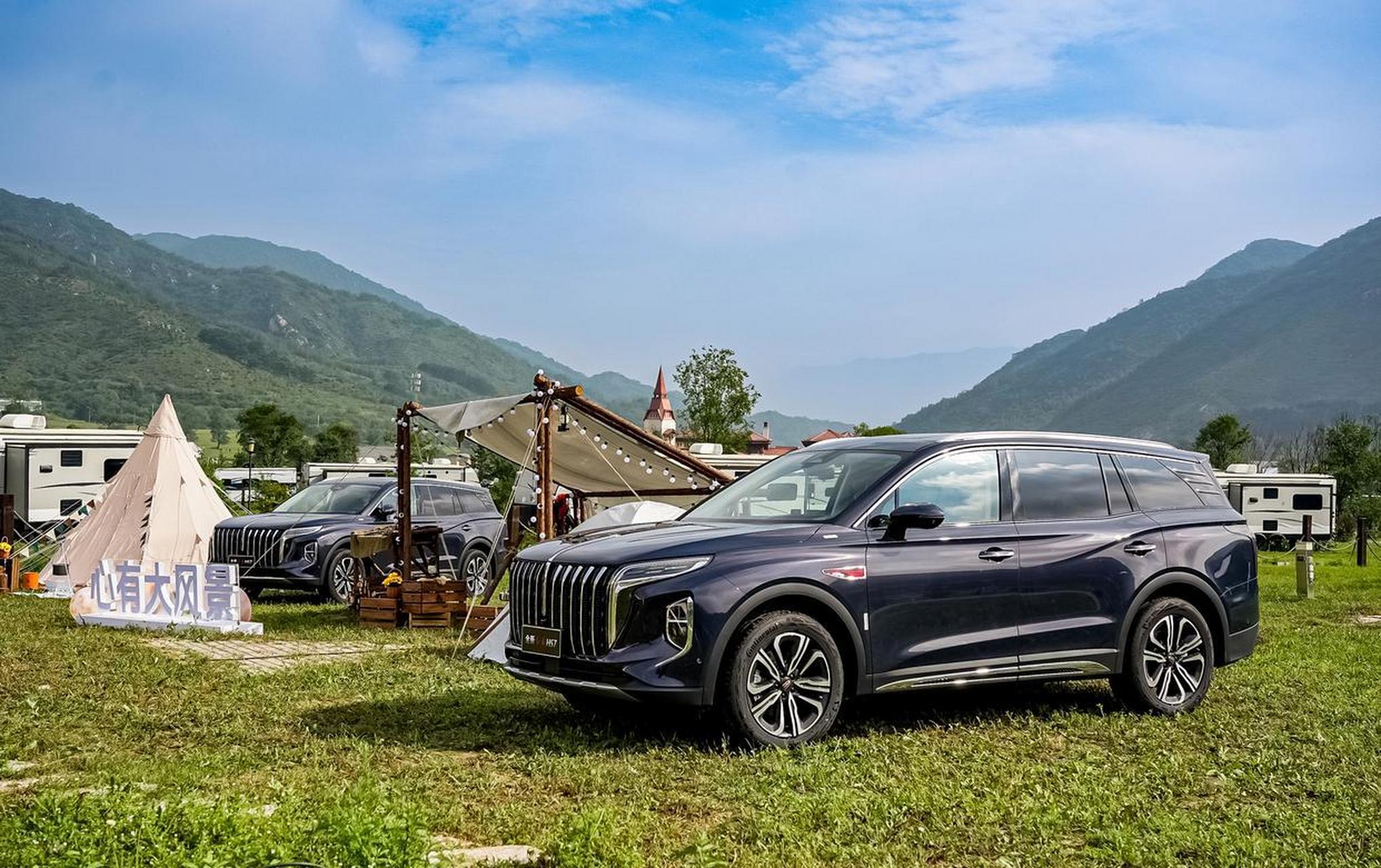 红旗hs7惊艳登场!性价比超高,配置豪华到爆表.c级suv市场新霸主?