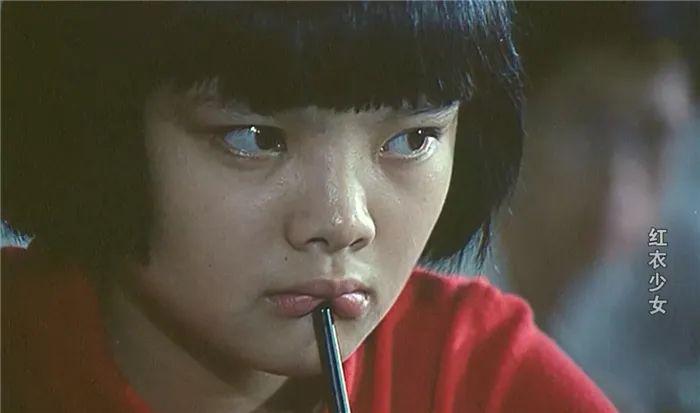 37年前的《红衣少女》,为何被称为中国最好的"青春片"之一?