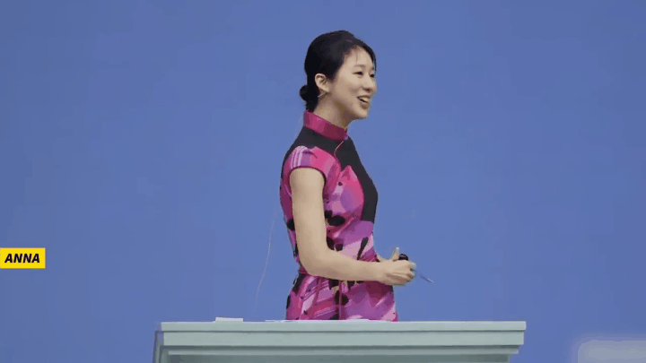 让无数富豪豪掷千金的"拍卖女神",如何拥有开挂的人生?