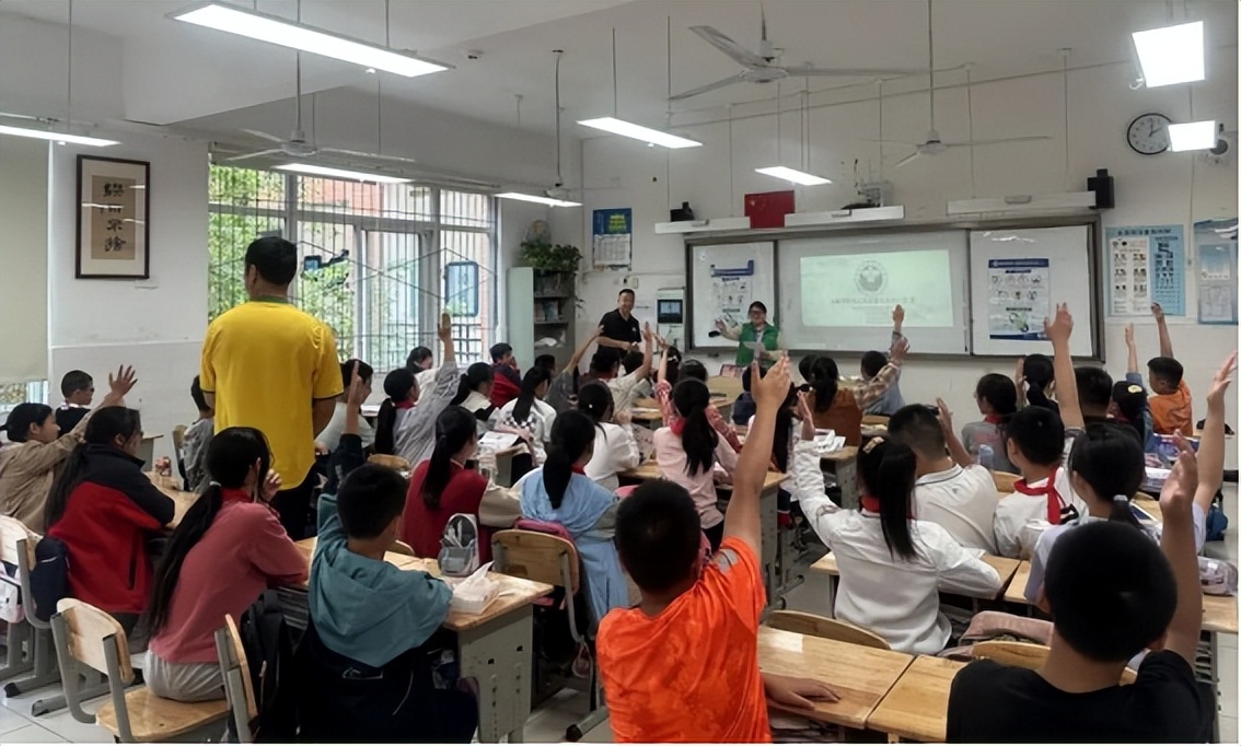 成都磨子桥小学图片