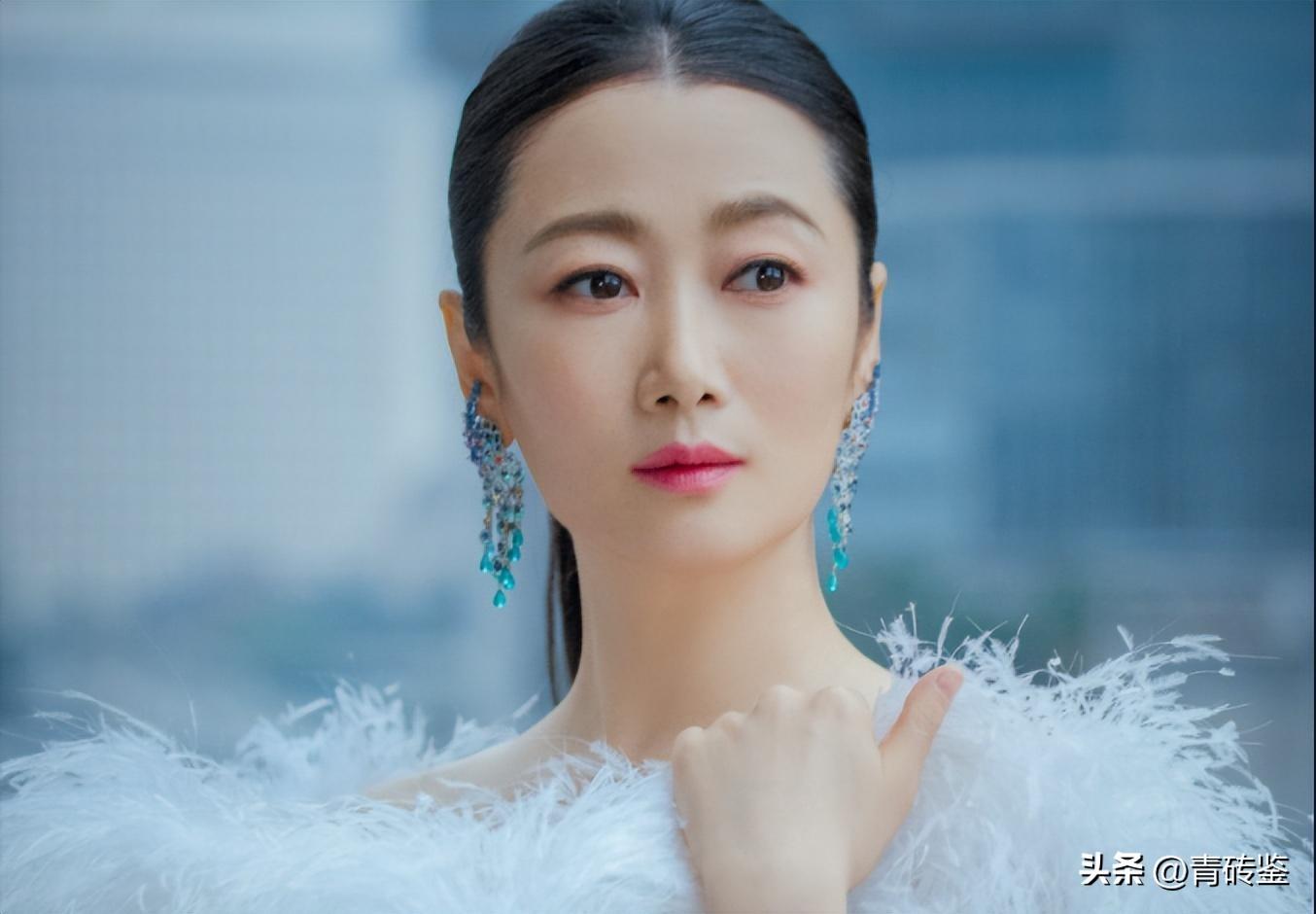 戛纳红人赵涛:长相平平,演技遭质疑,为何被贾樟柯另眼相看20年