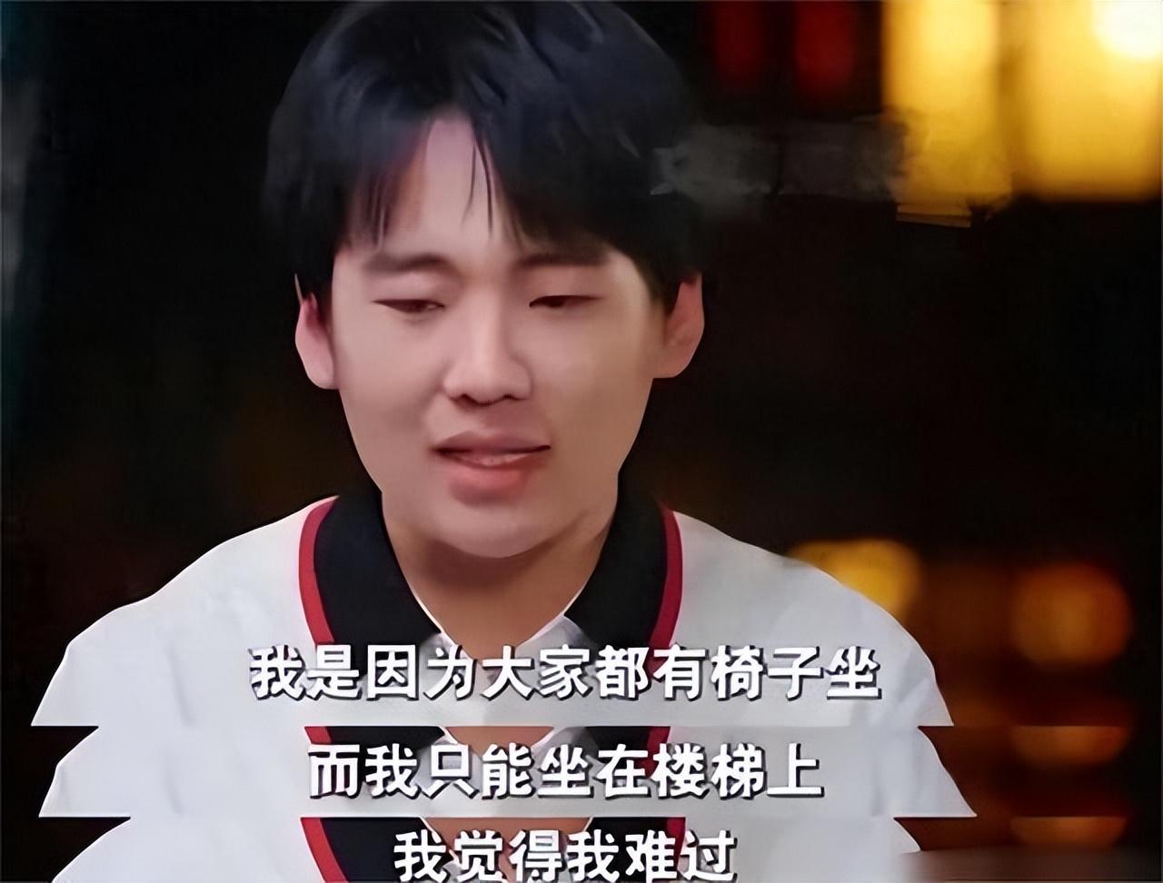 这一次,27岁的郭麒麟,亲手揭开了德云社的"粉饰太平"
