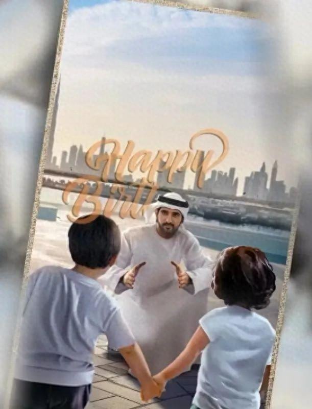 哈曼丹晒出龙凤胎照片,王室发出庆生海报,龙凤胎宝宝的模样惹人爱