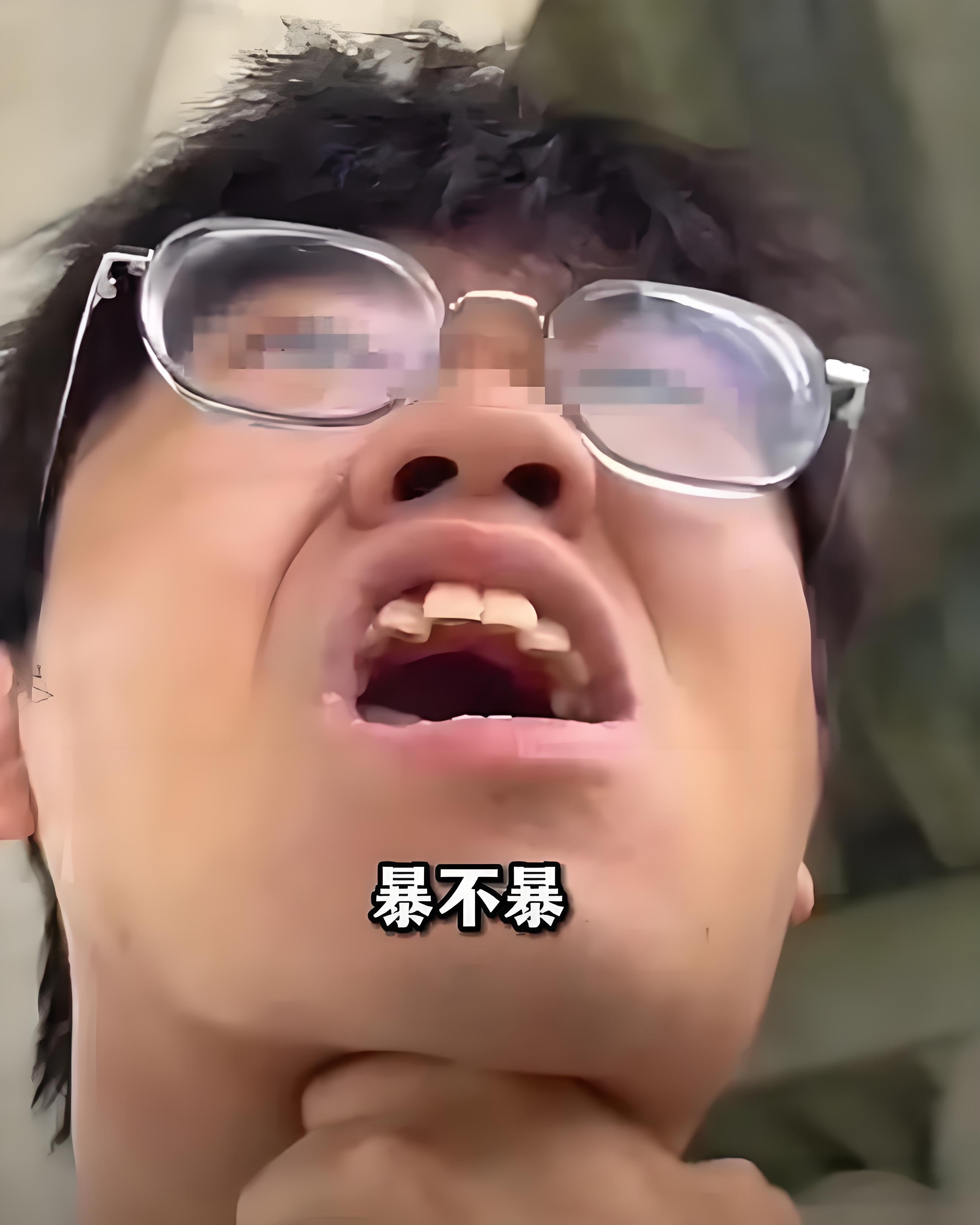 "  多次违法未处理轿车该怎么罚就怎么罚,两码事