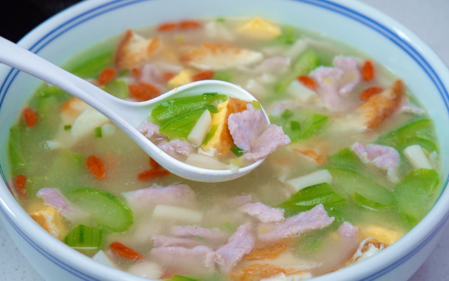 浙东农家美食之一三鲜汤