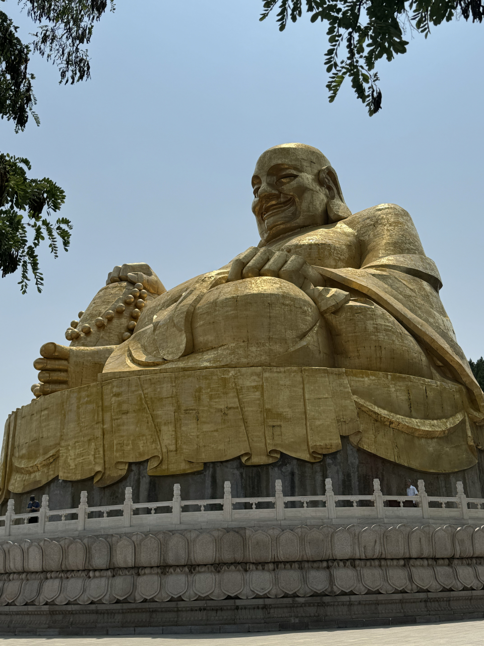 济南千佛山弥勒大佛