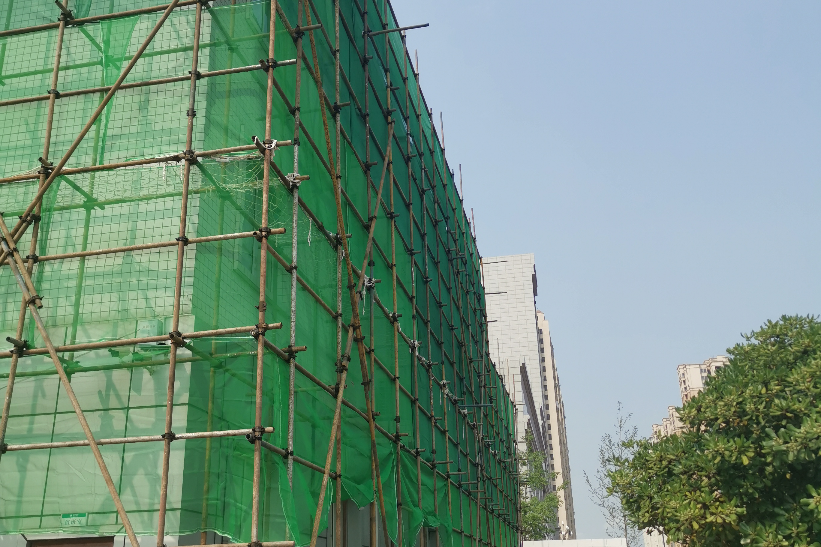 海尊建筑,钢管架搭建的佼佼者!成都范围内拥有顶级团队与设备