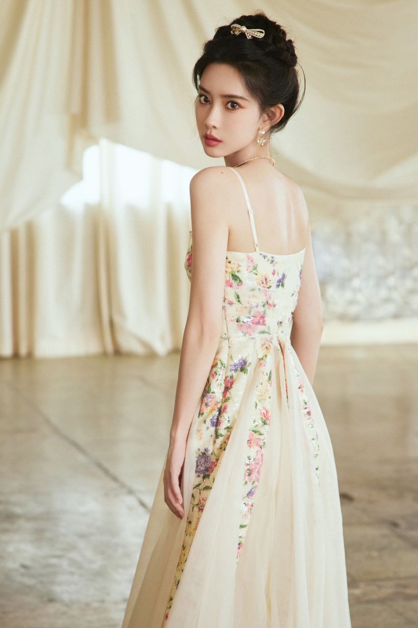 孟子义 一字带高跟凉鞋