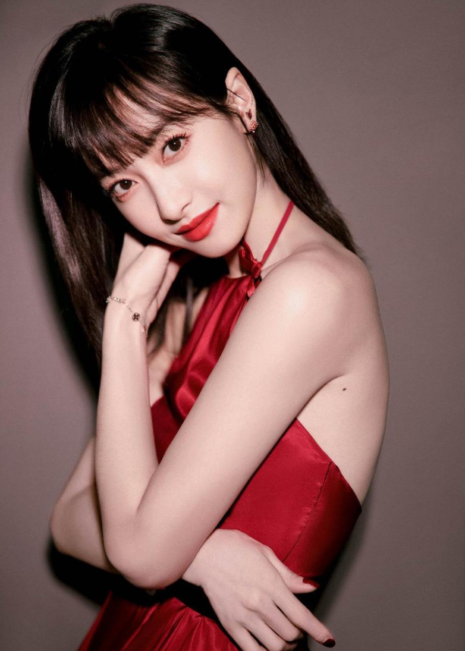 宋茜红裙来袭,给大家整理了一下,罕见超高清照片,真是大爱了,试问这样