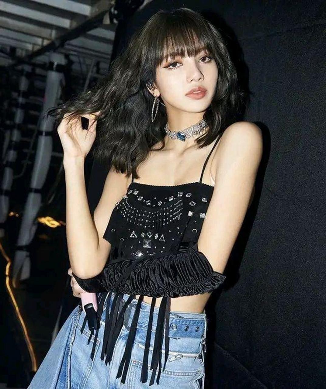 lisa舞台造型上线