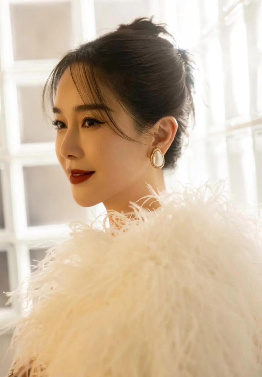 还是喜欢《天道》里的芮小丹,漂亮,大气