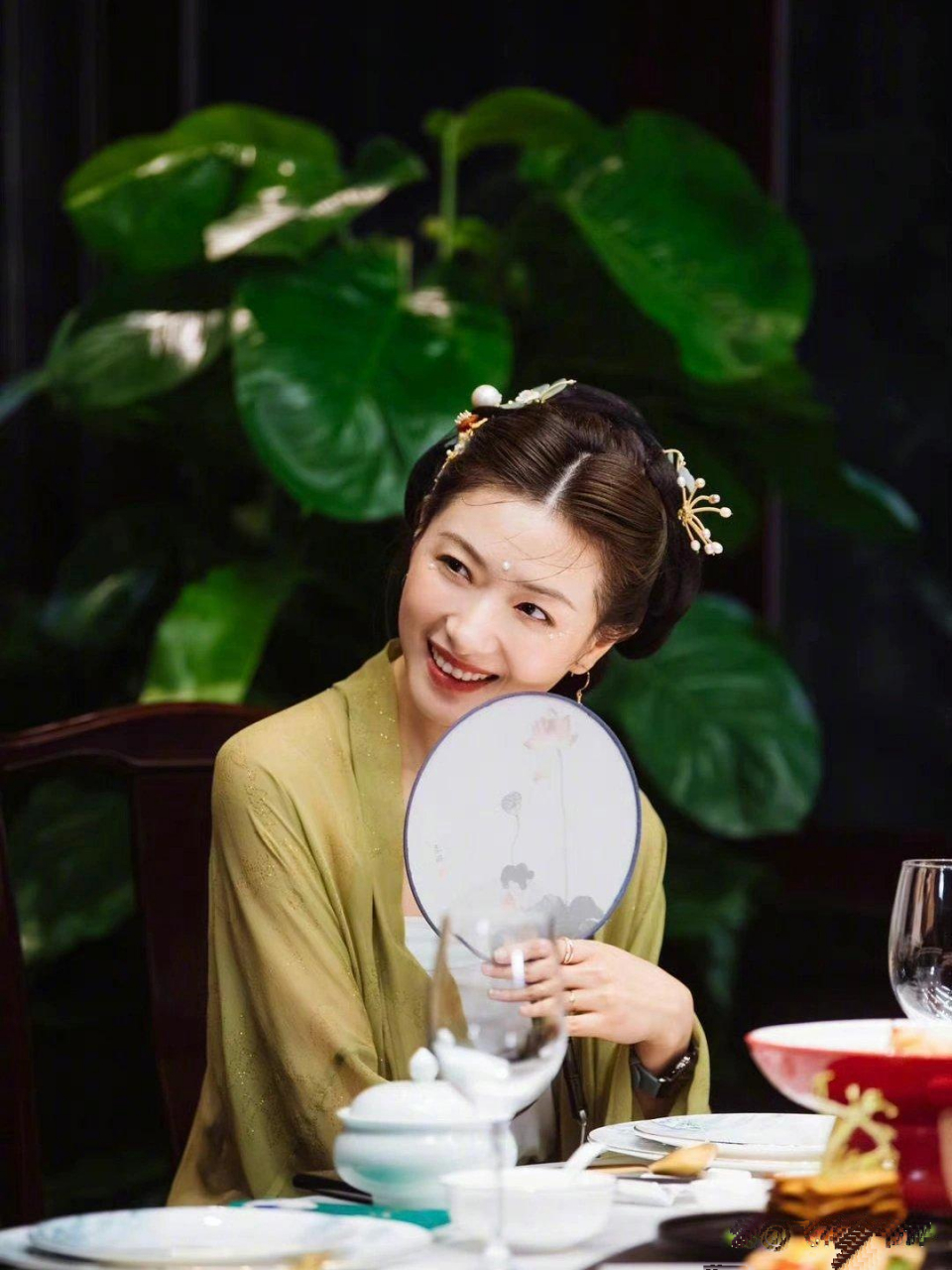 万茜古装也太美了