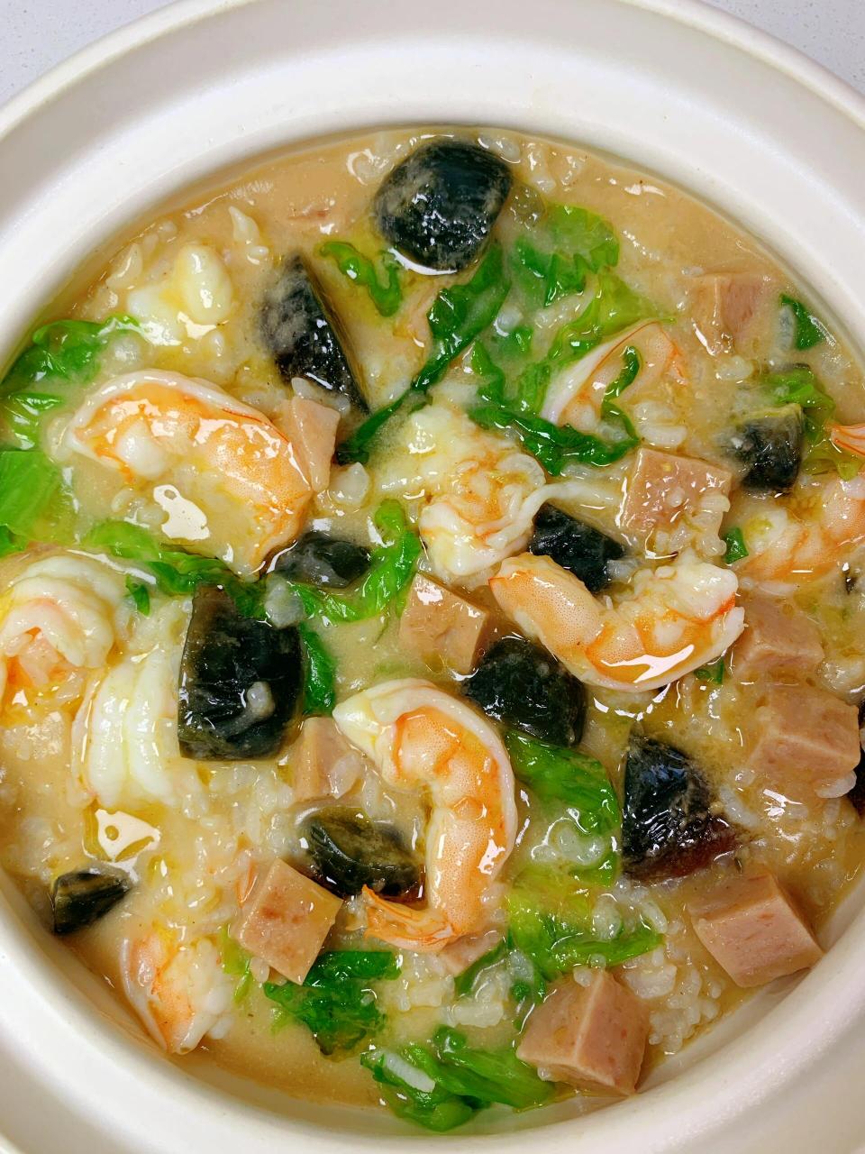 答应我一定要试试这个皮蛋虾仁粥,巨好吃!