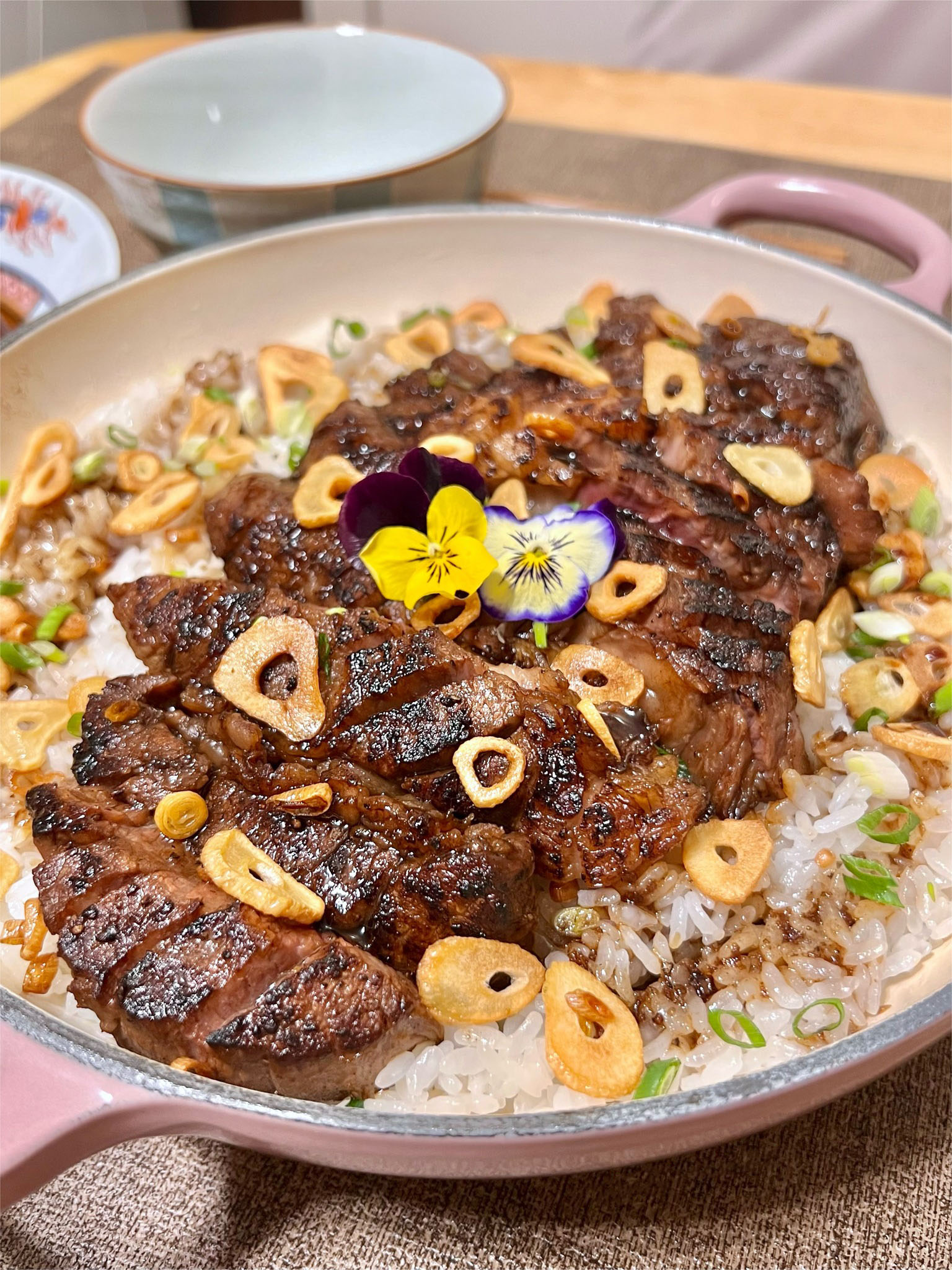 蜂蜜和牛肉能在一起吃吗(蜂蜜和牛肉可以一起吃吗?)