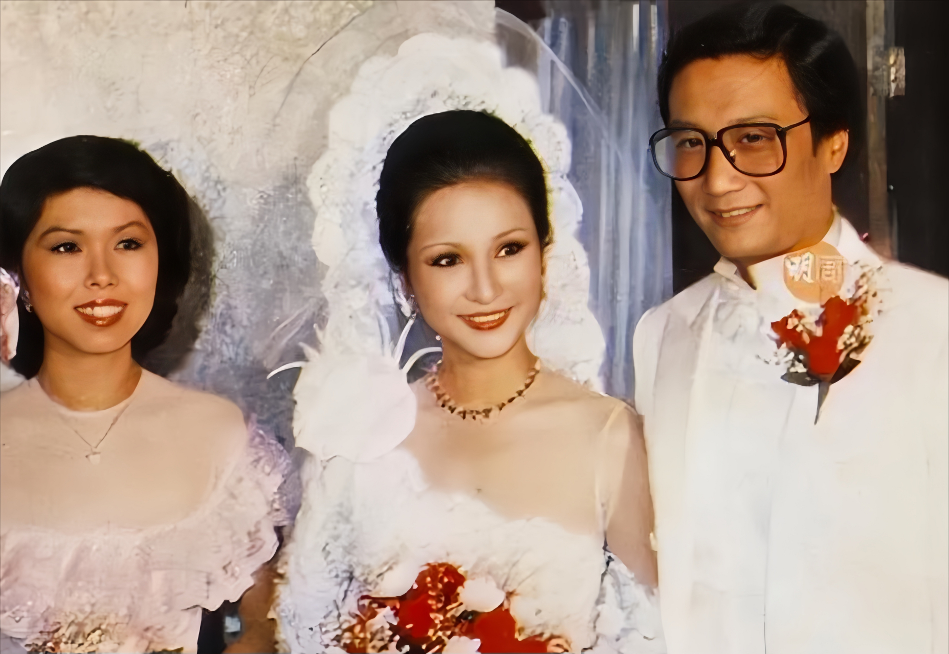 1979 年,谢贤与狄波拉的世纪婚礼,轰动了整个香港!