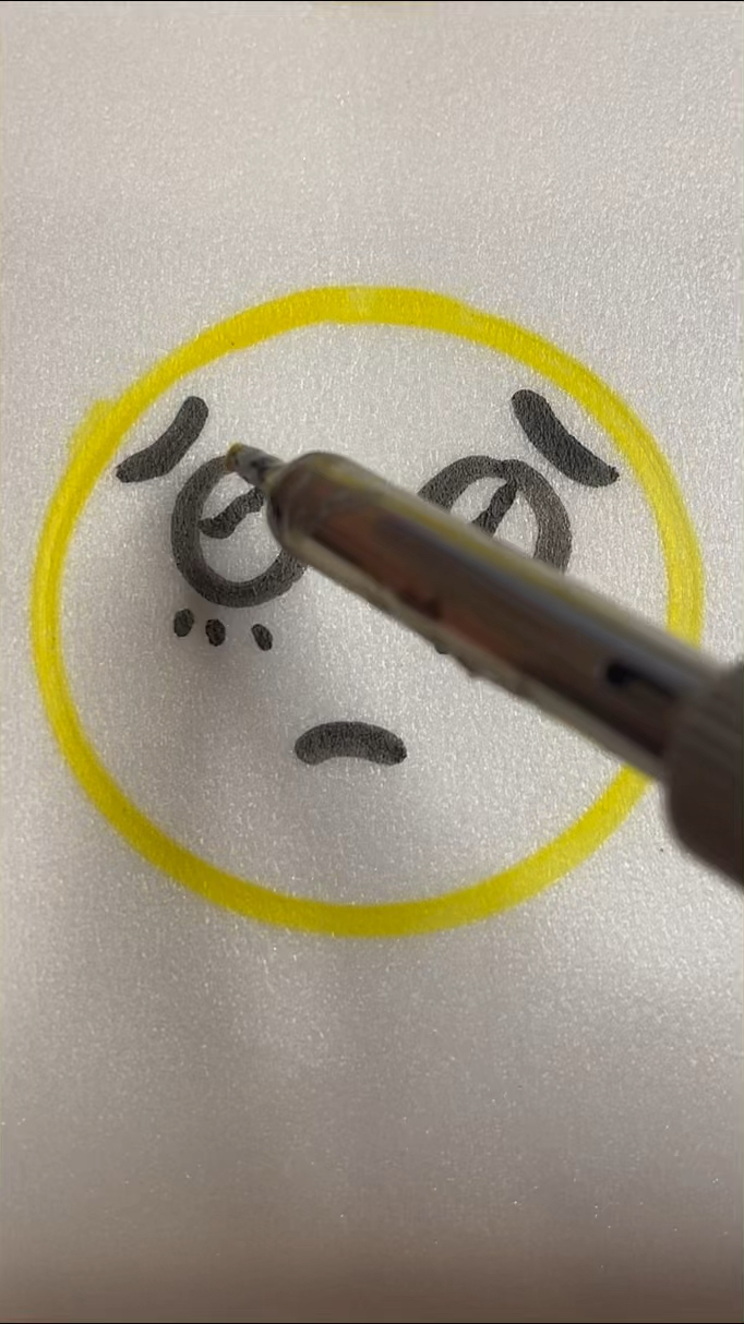刻画一个哭笑不得的小表情