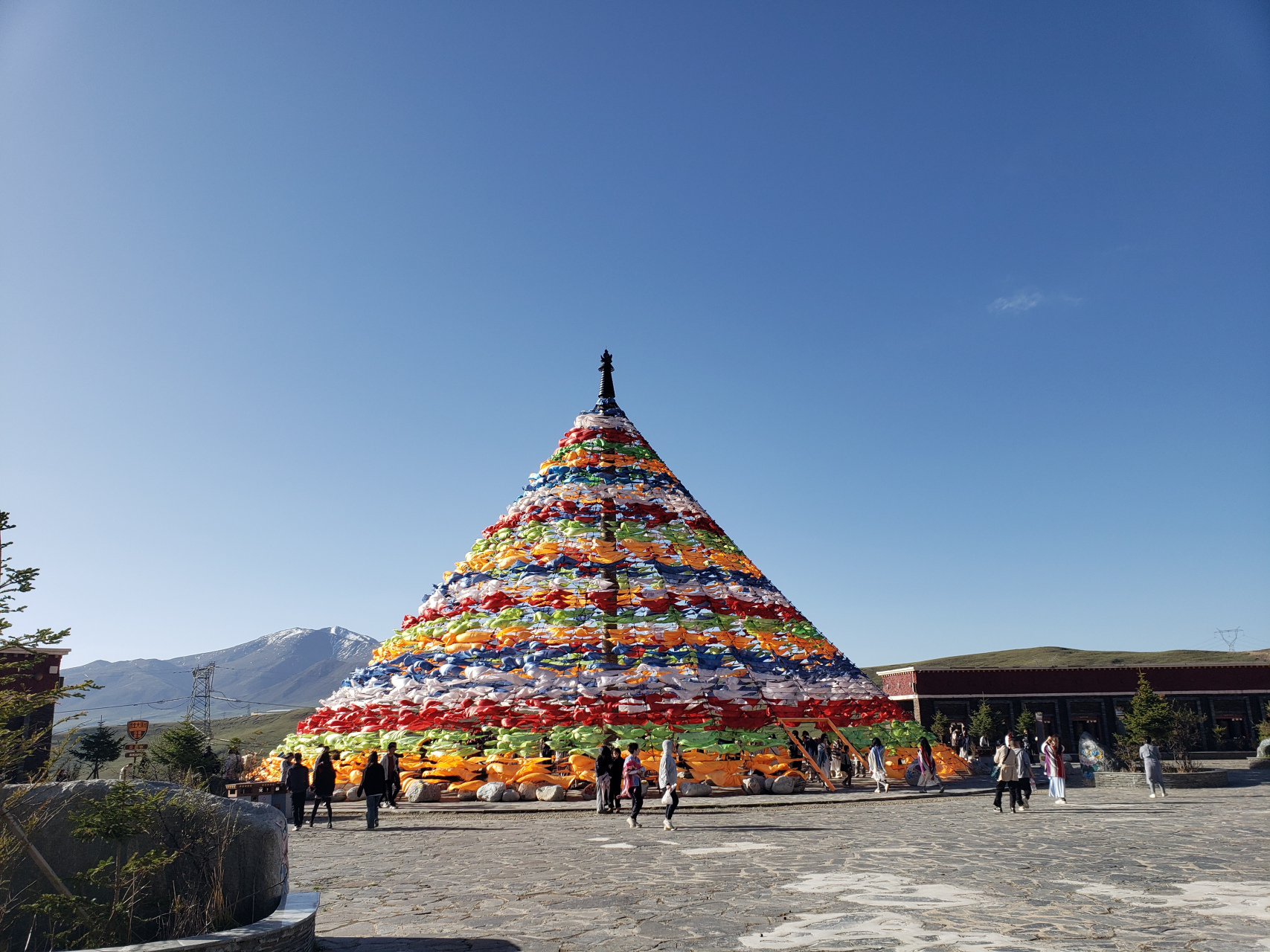 今生必游景点～西北大环线 日月山,海拔3520米,从西宁驾车走京藏高速