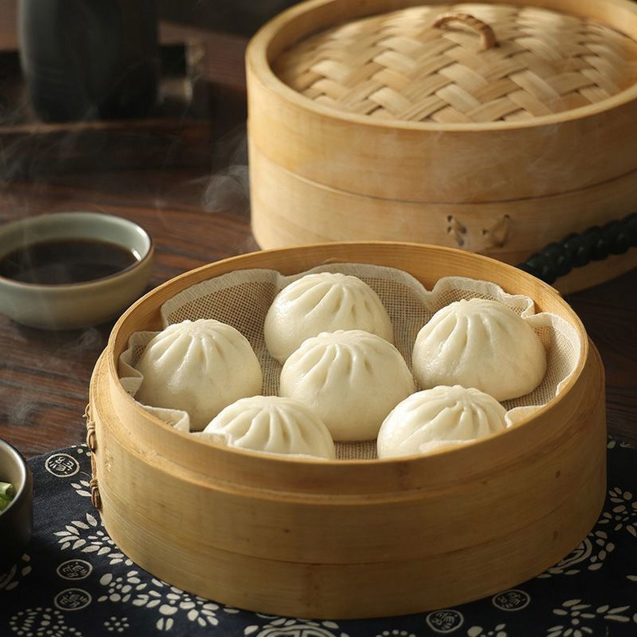 三全小笼包杭州风味发面肉包子,只需几块钱,您就能享受到16个鲜美的