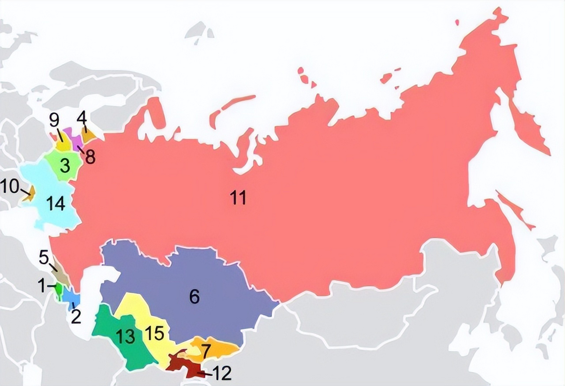 苏联是1922-1991年的联邦制国家,由15个加盟共和国组成,边界多次调整.