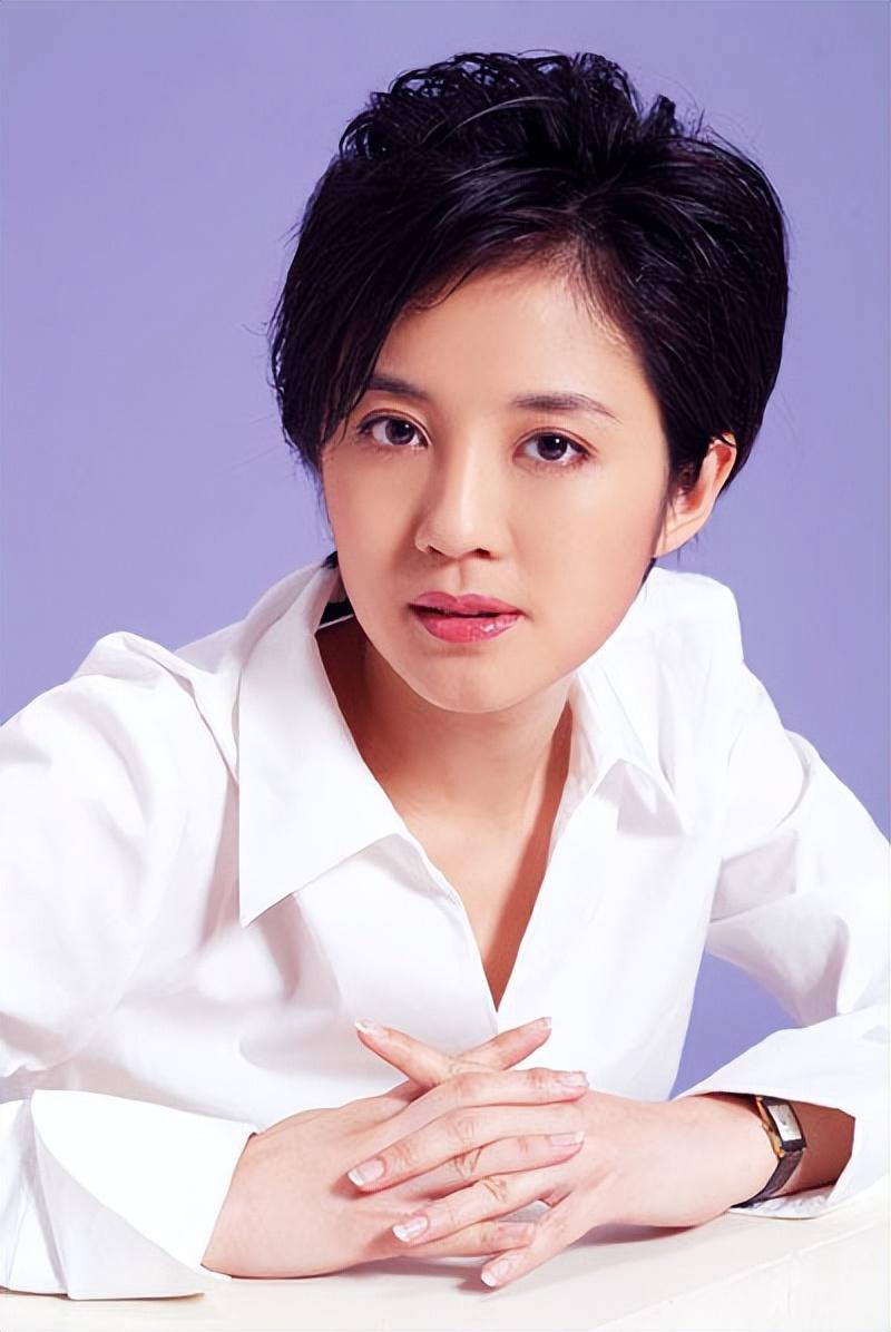 口出狂言,数典忘祖,桃色新闻,这5位央视主持人被除名大快人心