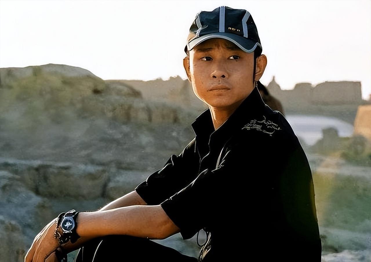 经过深入的交流,秦望东对谢春芳目前的生活境况有了全面的了解.