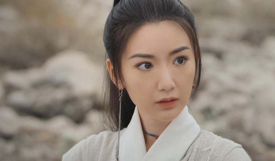 毛晓彤在剧中饰演的是北齐大公主,受命前来和付辛博饰演的大皇子和亲