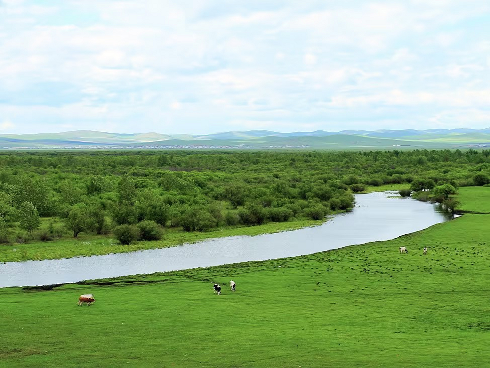 贡宝拉格草原,一个让你流连忘返的地方.