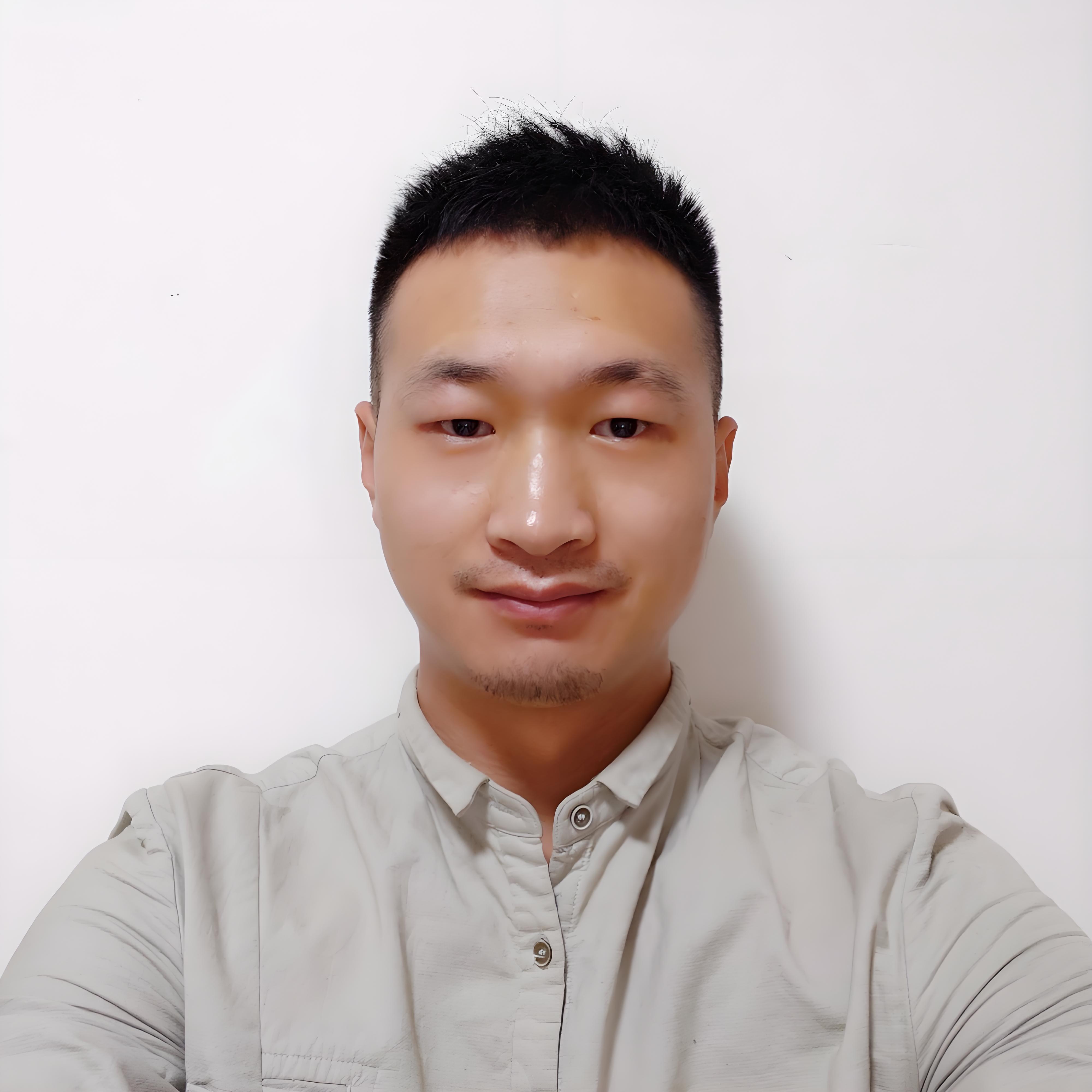 35岁 无房贷无车贷 无老婆