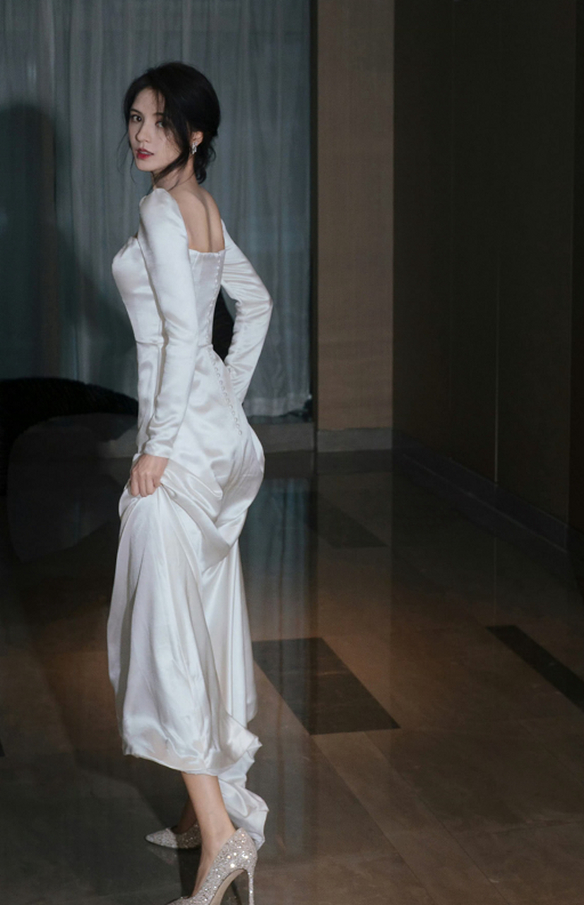 张予曦的白色礼服,nice!#度说健康