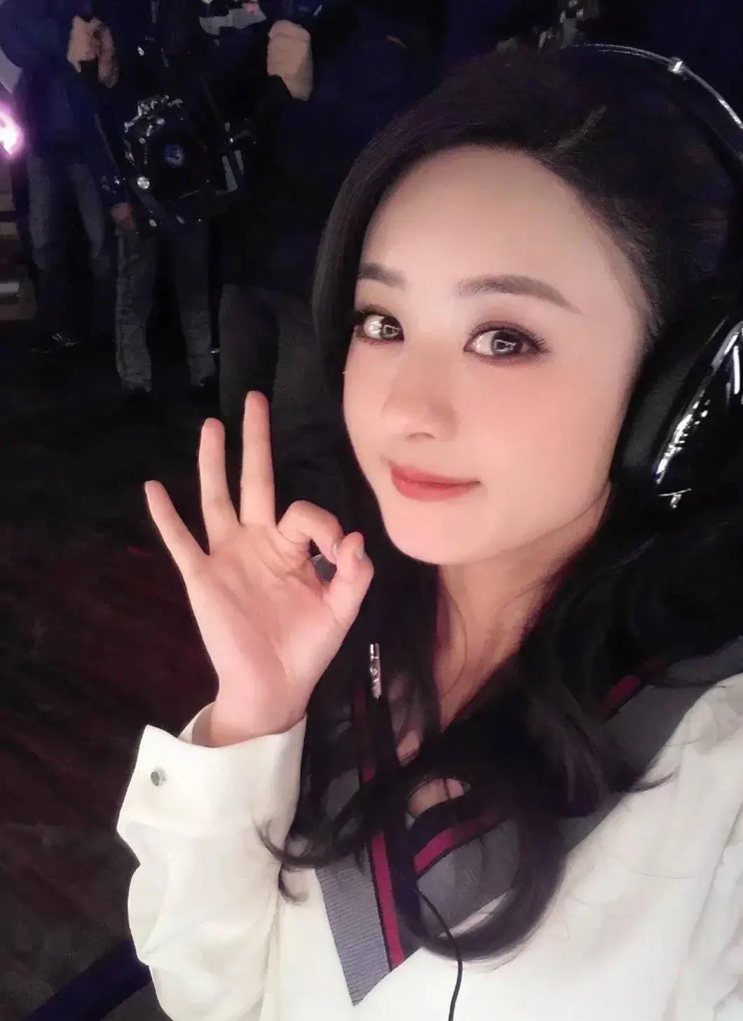 初代甜妹的杀伤力,唐嫣夏天美赵丽颖薛杉杉,郭采洁张韶涵林依晨