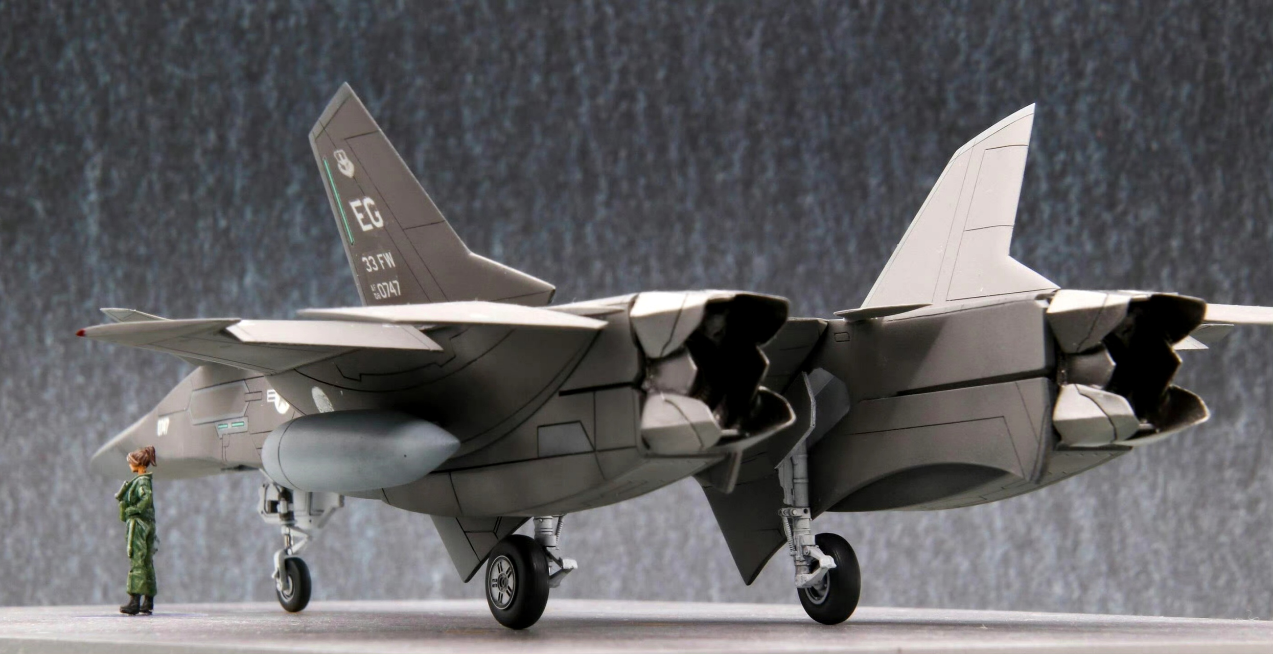 模型欣赏:战斗妖精雪风 ffr-31 风之妖精 战斗机,该机是菲雅莉空军的