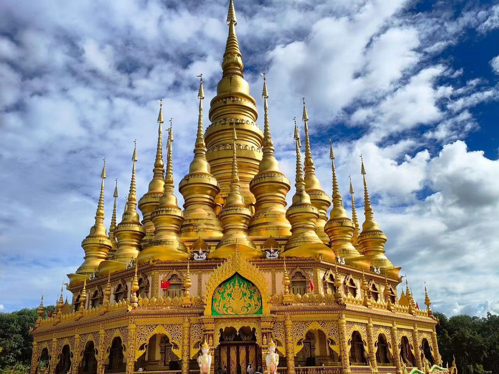 大佛寺,总佛寺祈福静心;曼听公园畅游绿意.夜游澜沧江更添浪漫情怀?