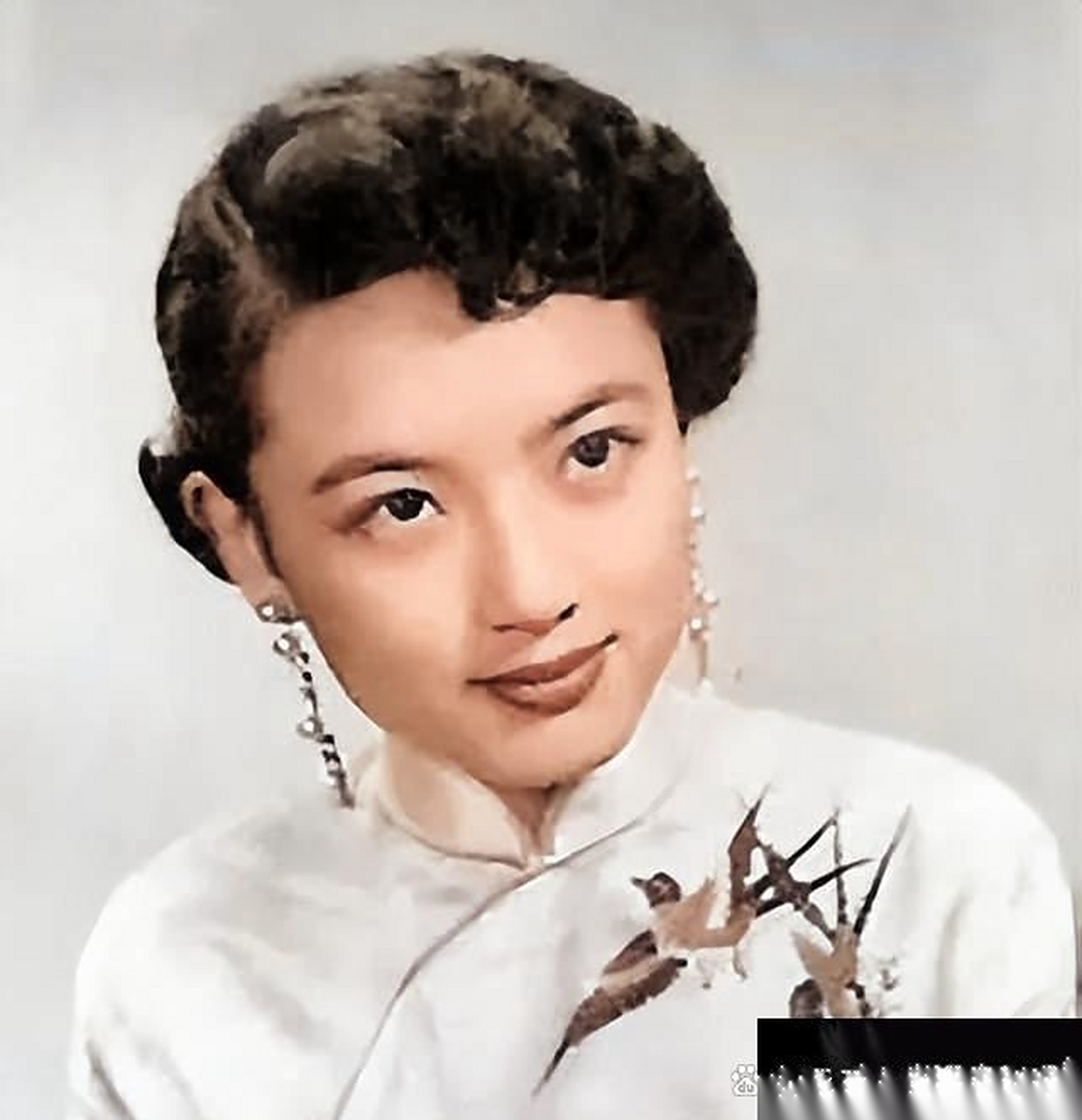 上世纪香港长城影业公司旗下三公主——夏梦,石慧和陈思思.