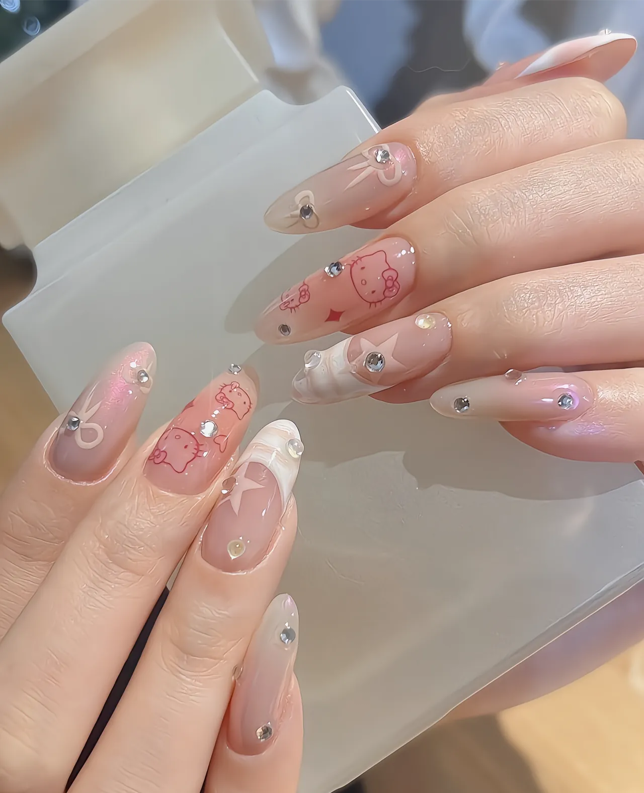 2024年热款美甲,hellokitty美甲,卡哇伊温柔与浪漫