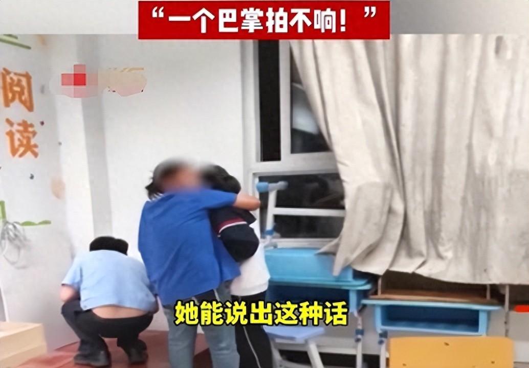 女同学裤子被男生扒了图片