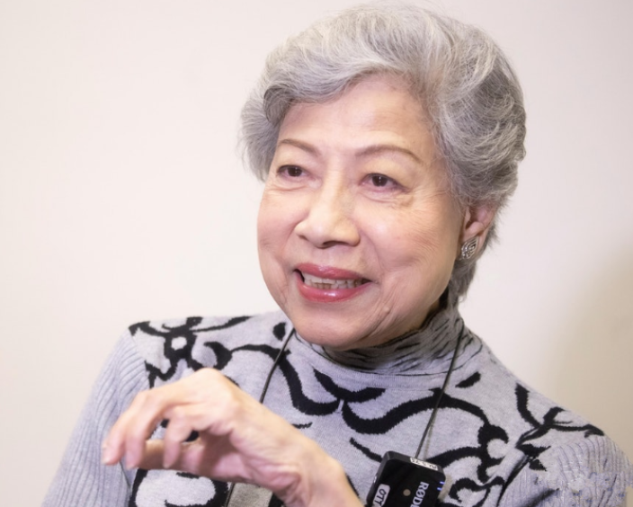 年近百岁仍健在的香港艺人,童年熟悉的明星都老了,有人一生未嫁