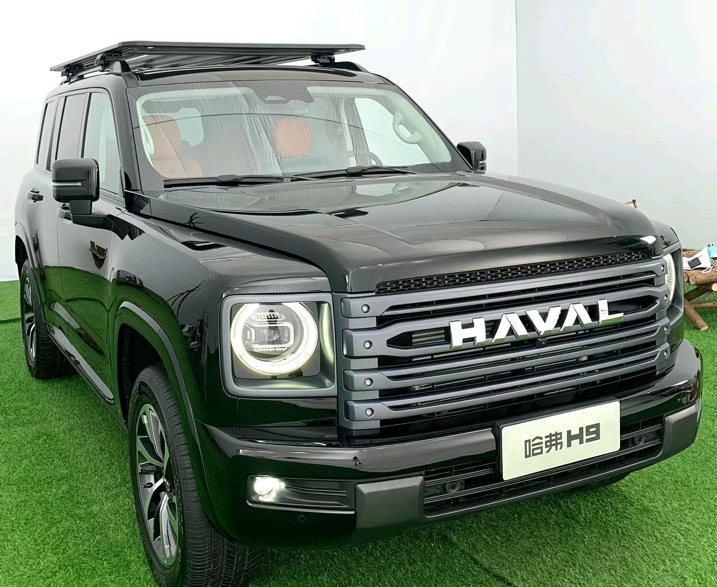 新一代哈弗h9霸气登场,将实用与越野完美结合