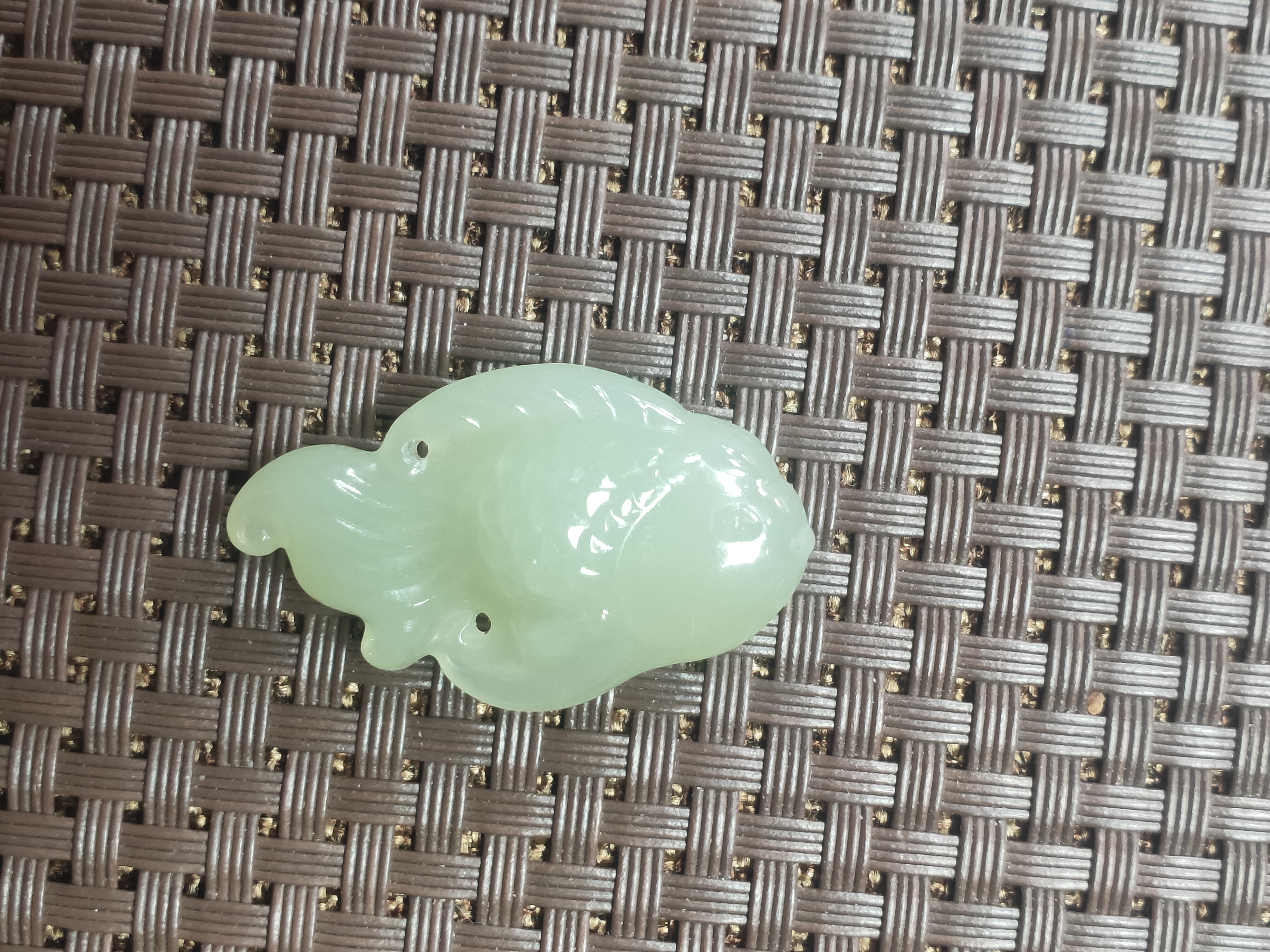 和田玉鱼吊坠 年年有鱼