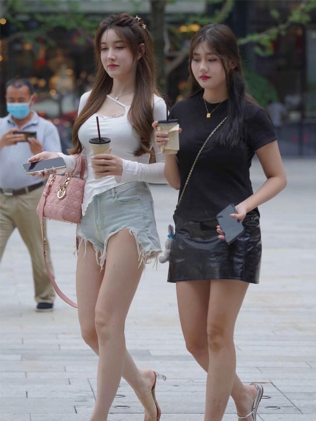 五爱街姐妹
