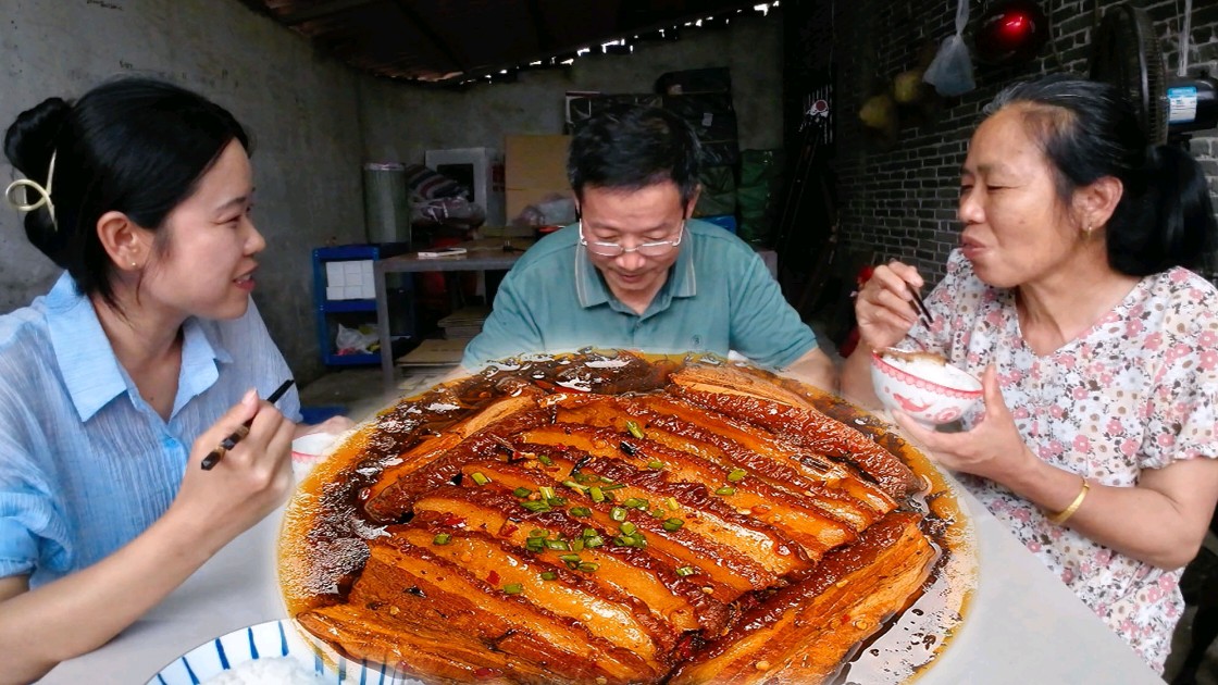 波哥半年没吃上梅菜扣肉,媳妇做两盘给他解馋,肥而不腻超级下饭