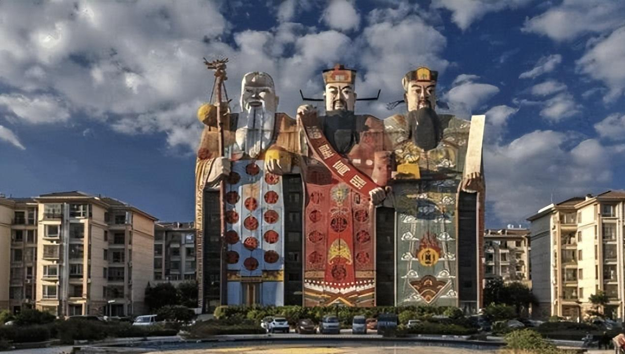 中国七大奇葩建筑:巨型滑稽"佛跳墙"一天被拆,人体博物馆上榜