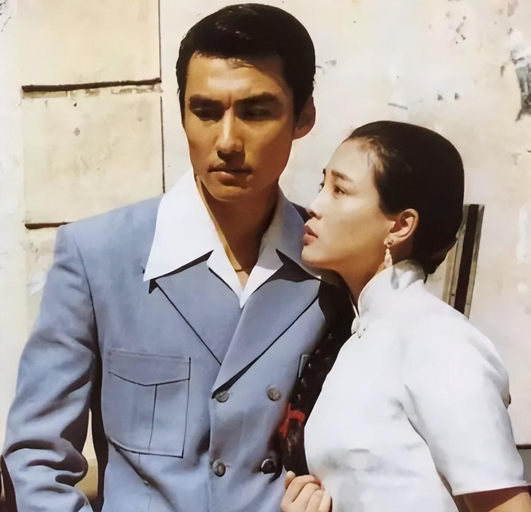 赵明明读大学期间,就曾出演过电视剧.