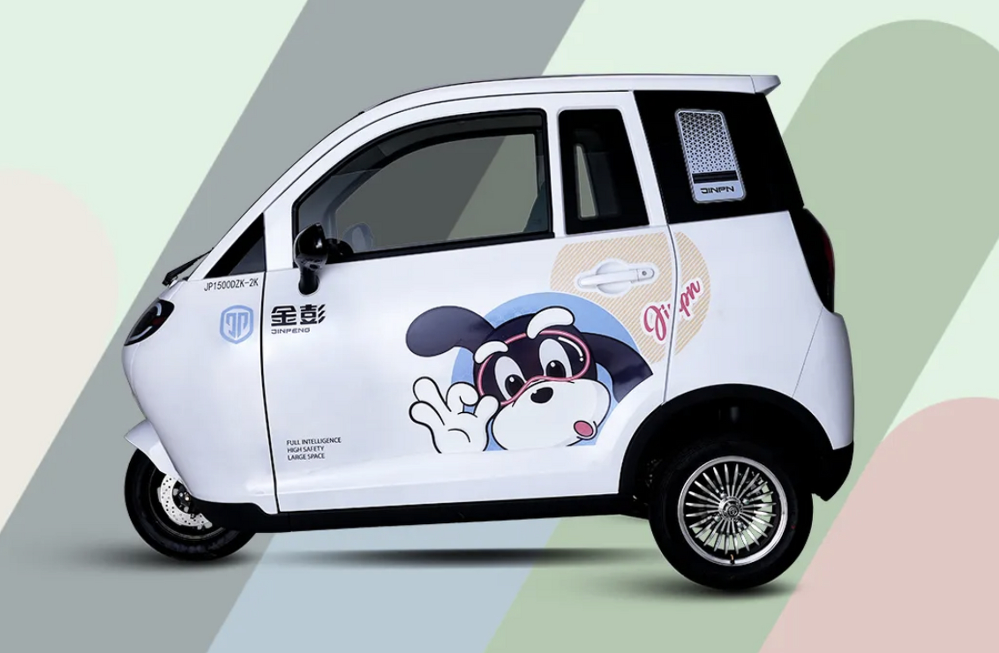 金彭推出第三代电动三轮篷车皓月bl,外观软萌圆润,配置汽车级设计理念