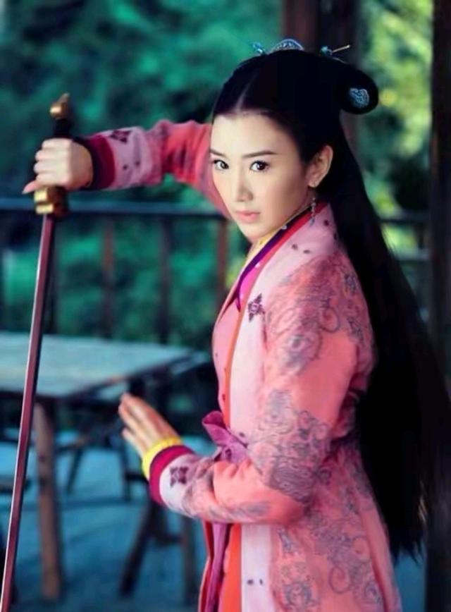 杨过不是杨康的儿子会怎样?是穆念慈的儿子成顶流,普通人是糊咖