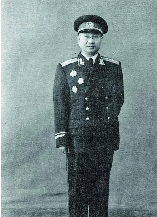 51年摆水老头被举报是特务,判刑前高喊:我为党立功,陈赓可作证