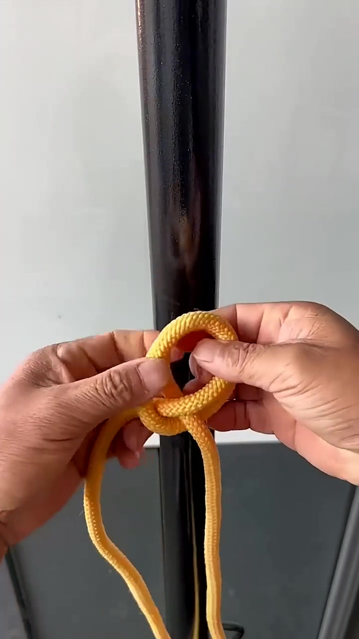 369.-简单实用的拖车扣