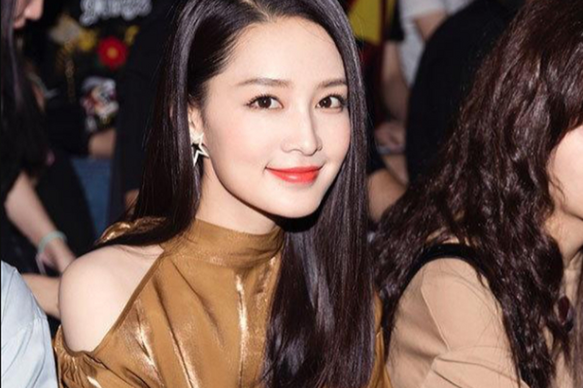 [原文:李沁