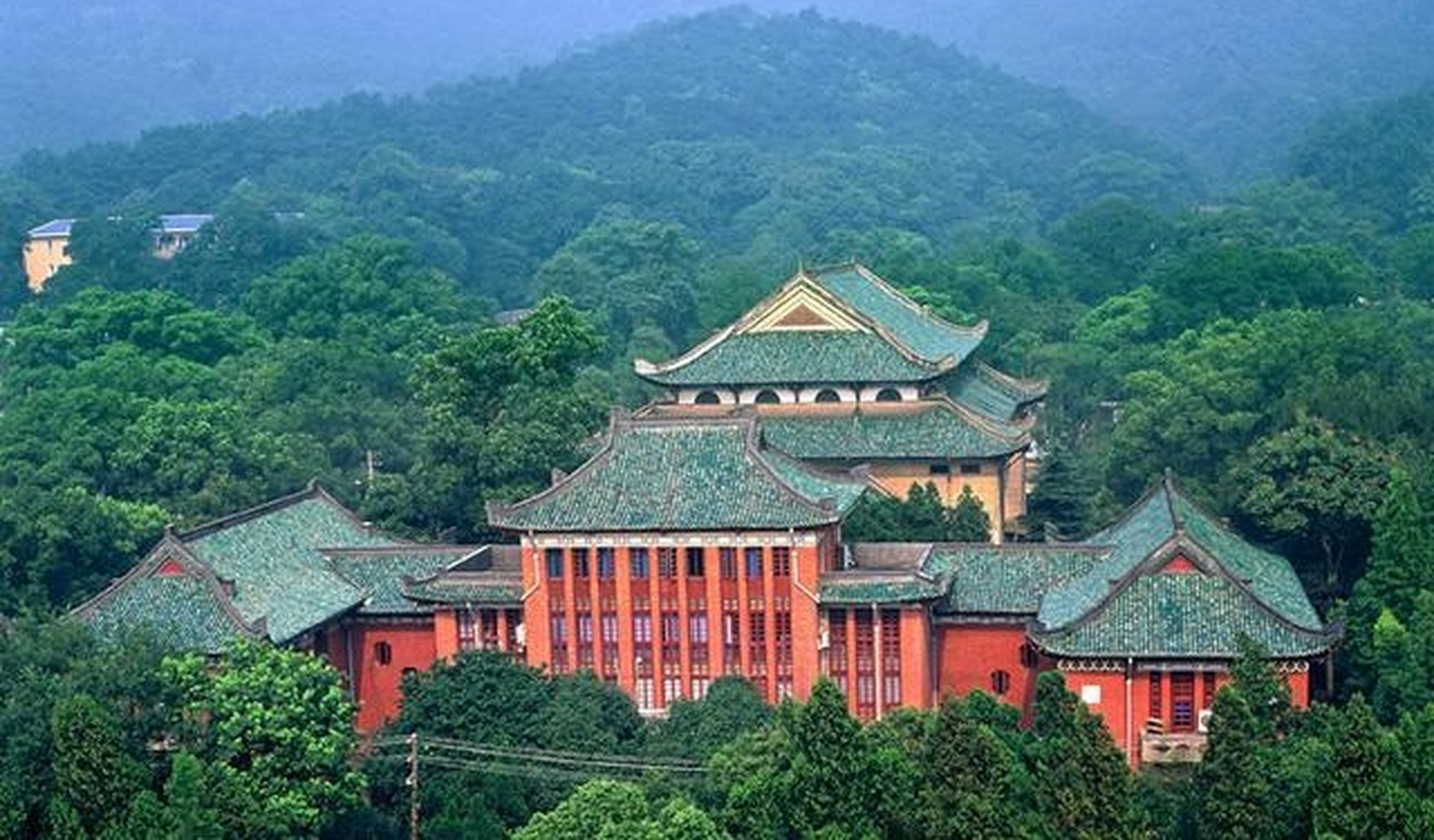 湖南大学1300亩新校区图片